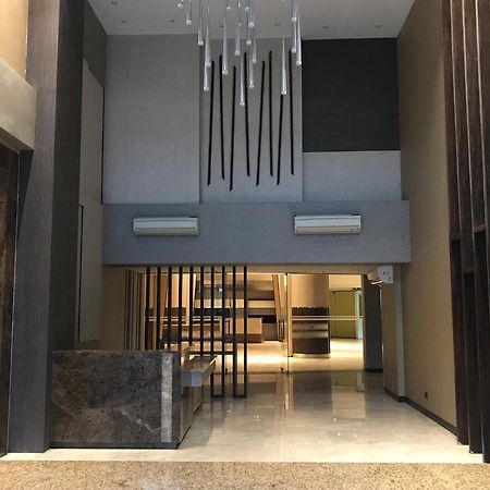 Portovita Towers Manila Exterior photo